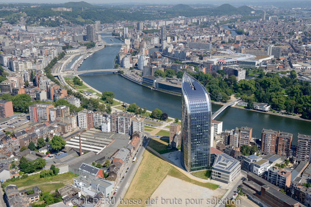 Liège - passerelle sur la Meuse